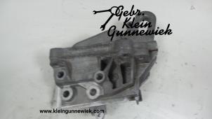 Usados Soporte de motor Ford Focus Precio de solicitud ofrecido por Gebr.Klein Gunnewiek Ho.BV