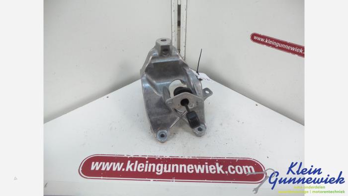 Used Engine mount Audi A4 Price € 20,00 Margin scheme offered by Klein Gunnewiek Autodemontage & Motorentechniek