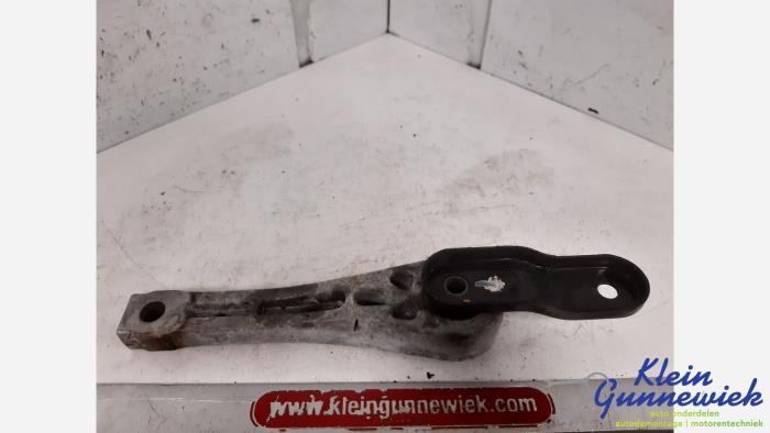 Gebrauchte Motorlager Volkswagen Jetta Preis € 15,00 Margenregelung angeboten von Klein Gunnewiek Autodemontage & Motorentechniek