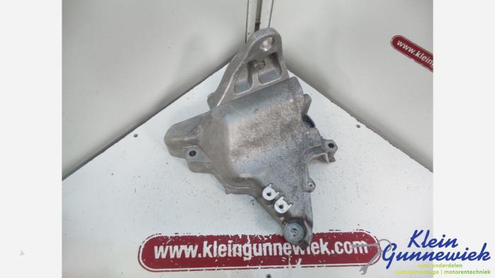 Used Engine mount Audi A1 Price € 18,00 Margin scheme offered by Klein Gunnewiek Autodemontage & Motorentechniek