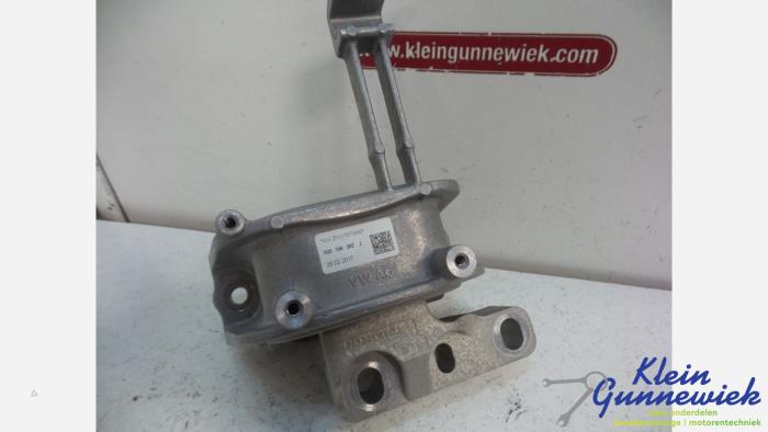 Used Engine mount Volkswagen Golf Price € 24,00 Margin scheme offered by Klein Gunnewiek Autodemontage & Motorentechniek