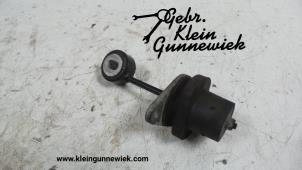 Used Engine mount Audi A4 Price on request offered by Gebr.Klein Gunnewiek Ho.BV