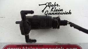 Usados Bomba de limpiaparabrisas delante Fiat Doblo Precio de solicitud ofrecido por Gebr.Klein Gunnewiek Ho.BV