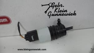 Used Windscreen washer pump BMW 4-Serie Price € 20,00 Margin scheme offered by Gebr.Klein Gunnewiek Ho.BV