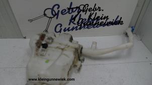 Używane Zbiornik spryskiwacza przód Volkswagen Phaeton Cena na żądanie oferowane przez Gebr.Klein Gunnewiek Ho.BV