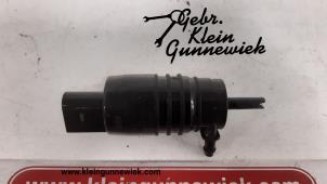 Used Windscreen washer pump BMW 3-Serie Price on request offered by Gebr.Klein Gunnewiek Ho.BV