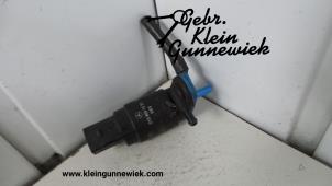 Used Windscreen washer pump Mercedes Vaneo Price on request offered by Gebr.Klein Gunnewiek Ho.BV