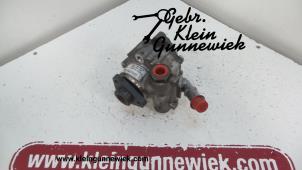 Usagé Pompe de direction Audi S8 Prix € 125,00 Règlement à la marge proposé par Gebr.Klein Gunnewiek Ho.BV