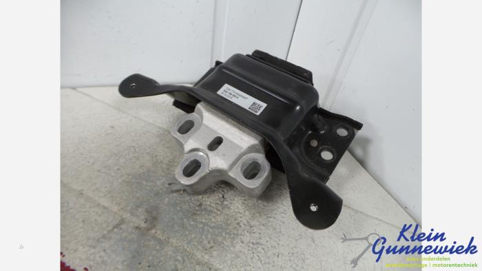 Usagé Support boîte de vitesses Volkswagen Passat Prix € 33,00 Règlement à la marge proposé par Klein Gunnewiek Autodemontage & Motorentechniek