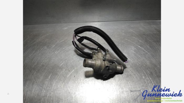Begagnade Vattenrör Renault Kangoo Pris € 36,00 Marginaltabell erbjuds av Klein Gunnewiek Autodemontage & Motorentechniek