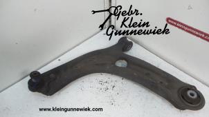 Usagé Bras de suspension bas avant gauche Volkswagen Touran Prix € 70,00 Règlement à la marge proposé par Gebr.Klein Gunnewiek Ho.BV