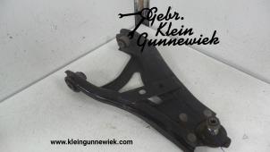 Used Front lower wishbone, left Dacia Duster Price € 85,00 Margin scheme offered by Gebr.Klein Gunnewiek Ho.BV