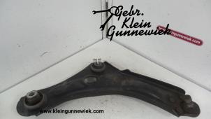 Usagé Bras de suspension bas avant droit Renault Megane Prix € 60,00 Règlement à la marge proposé par Gebr.Klein Gunnewiek Ho.BV