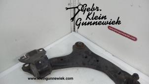 Used Front lower wishbone, right Ford S-Max Price on request offered by Gebr.Klein Gunnewiek Ho.BV