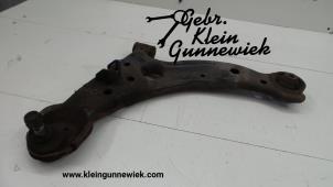 Used Front lower wishbone, left Hyundai Matrix Price on request offered by Gebr.Klein Gunnewiek Ho.BV