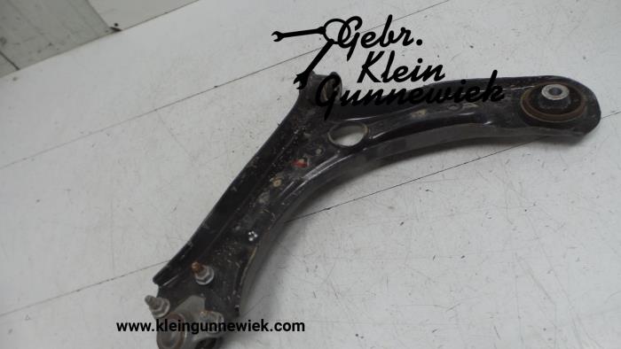 Front lower wishbone, right from a Volkswagen Jetta 2017