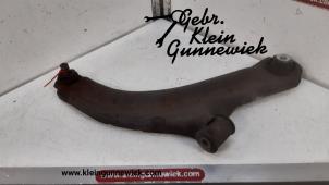 Used Front lower wishbone, right Nissan Note Price on request offered by Gebr.Klein Gunnewiek Ho.BV