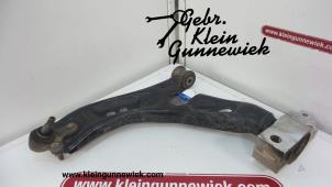 Used Front lower wishbone, left Seat Altea Price on request offered by Gebr.Klein Gunnewiek Ho.BV