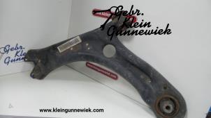Used Front lower wishbone, left Volkswagen Beetle Price on request offered by Gebr.Klein Gunnewiek Ho.BV
