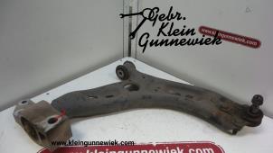 Usagé Bras de suspension bas avant droit Volkswagen Scirocco Prix sur demande proposé par Gebr.Klein Gunnewiek Ho.BV