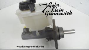 Used Master cylinder Volkswagen Jetta Price on request offered by Gebr.Klein Gunnewiek Ho.BV