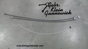 Usagé Câble frein à main Renault Trafic Prix sur demande proposé par Gebr.Klein Gunnewiek Ho.BV