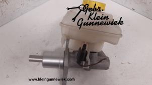 Used Master cylinder Porsche Panamera Price on request offered by Gebr.Klein Gunnewiek Ho.BV