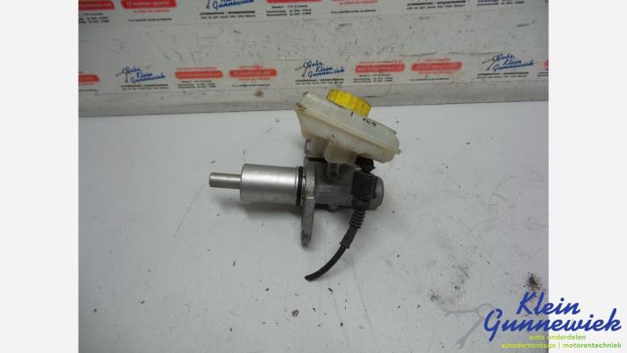 Used Master cylinder Seat Exeo Price € 25,00 Margin scheme offered by Klein Gunnewiek Autodemontage & Motorentechniek