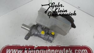 Używane Glówny cylinder hamulcowy Dacia Lodgy Cena na żądanie oferowane przez Gebr.Klein Gunnewiek Ho.BV