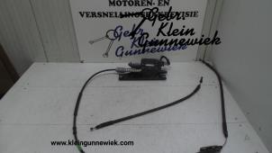 Usagé Moteur frein à main Opel Insignia Prix € 210,00 Règlement à la marge proposé par Gebr.Klein Gunnewiek Ho.BV