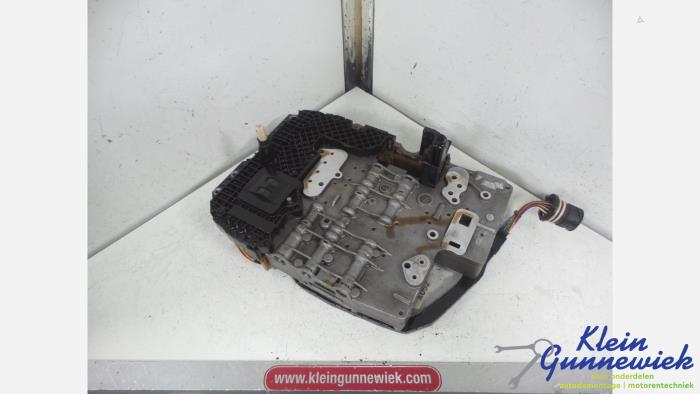 Begagnade Hydraulventilenhet Audi A8 Pris € 375,00 Marginaltabell erbjuds av Klein Gunnewiek Autodemontage & Motorentechniek