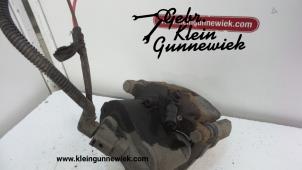 Used Rear brake calliper, right Volkswagen Passat Price € 65,00 Margin scheme offered by Gebr.Klein Gunnewiek Ho.BV