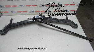 Used Rear torque rod, left Opel Zafira Price on request offered by Gebr.Klein Gunnewiek Ho.BV