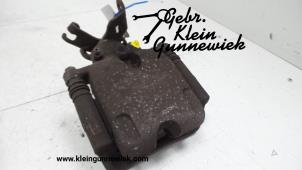 Usagé Etrier de frein (pince) arrière gauche Opel Insignia Prix sur demande proposé par Gebr.Klein Gunnewiek Ho.BV