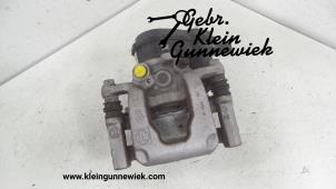 Used Rear brake calliper, right Hyundai Tucson Price on request offered by Gebr.Klein Gunnewiek Ho.BV
