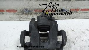Used Front brake calliper, left Renault Clio Price on request offered by Gebr.Klein Gunnewiek Ho.BV