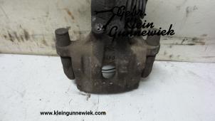 Used Front brake calliper, right Renault Laguna Price on request offered by Gebr.Klein Gunnewiek Ho.BV