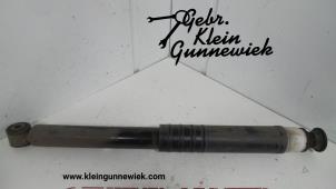 Used Rear shock absorber, left Renault Clio Price on request offered by Gebr.Klein Gunnewiek Ho.BV