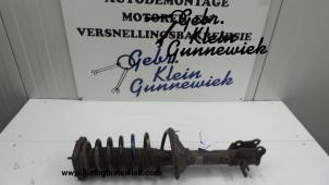 Used Rear shock absorber rod, left Hyundai Matrix Price on request offered by Gebr.Klein Gunnewiek Ho.BV