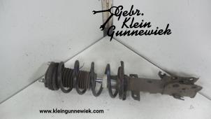 Usados Barra de amortiguador izquierda delante Ford Tourneo Courier Precio de solicitud ofrecido por Gebr.Klein Gunnewiek Ho.BV
