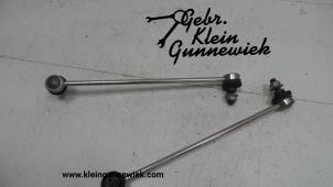 Used Anti-roll bar guide Audi Q3 Price € 25,00 Margin scheme offered by Gebr.Klein Gunnewiek Ho.BV