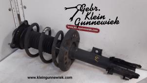 Used Front shock absorber rod, right Hyundai I40 Price on request offered by Gebr.Klein Gunnewiek Ho.BV