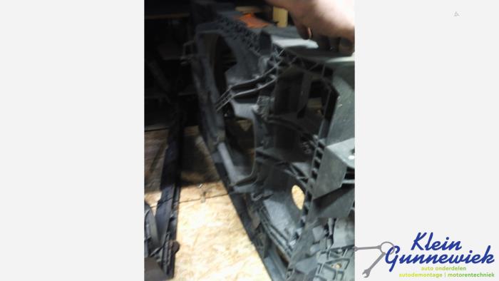 Begagnade Front Renault Master Pris € 39,00 Marginaltabell erbjuds av Klein Gunnewiek Autodemontage & Motorentechniek