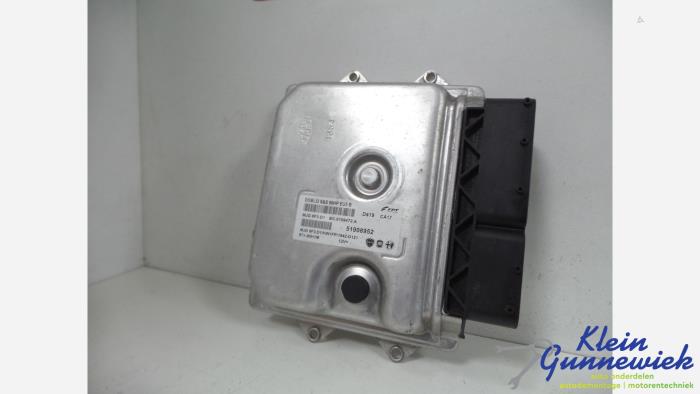 Used Injection computer Opel Combo Price € 71,00 Margin scheme offered by Klein Gunnewiek Autodemontage & Motorentechniek