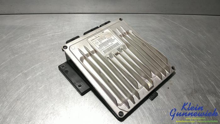 Used Injection computer Dacia Sandero Price € 57,00 Margin scheme offered by Klein Gunnewiek Autodemontage & Motorentechniek