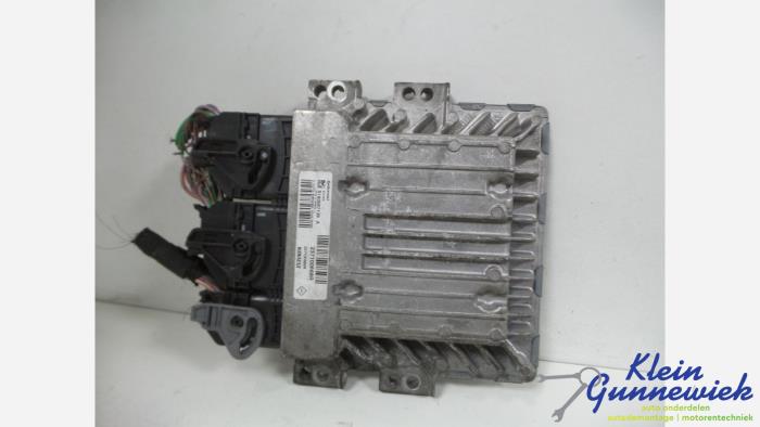 Used Injection computer Renault Megane Price € 67,00 Margin scheme offered by Klein Gunnewiek Autodemontage & Motorentechniek