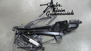 Used Convertible top hinge Volkswagen Eos Price on request offered by Gebr.Klein Gunnewiek Ho.BV