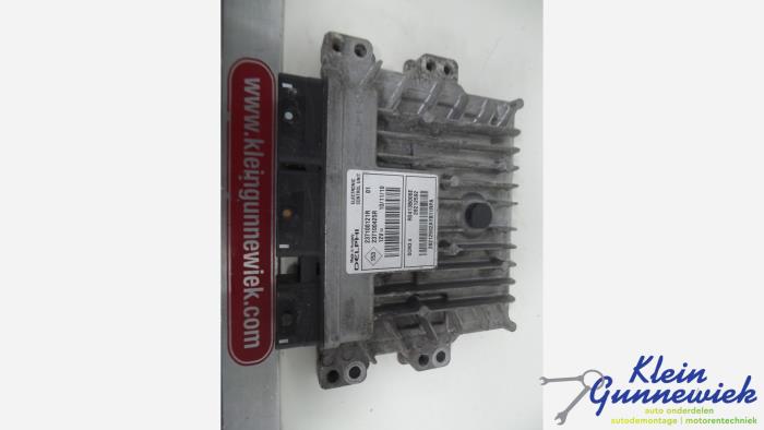 Used Injection computer Renault Megane Price € 112,00 Margin scheme offered by Klein Gunnewiek Autodemontage & Motorentechniek