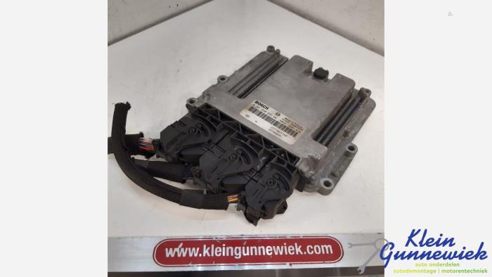 Used Injection computer Renault Kangoo Price € 42,00 Margin scheme offered by Klein Gunnewiek Autodemontage & Motorentechniek