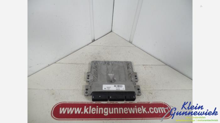 Used Injection computer Renault Captur Price € 126,00 Margin scheme offered by Klein Gunnewiek Autodemontage & Motorentechniek